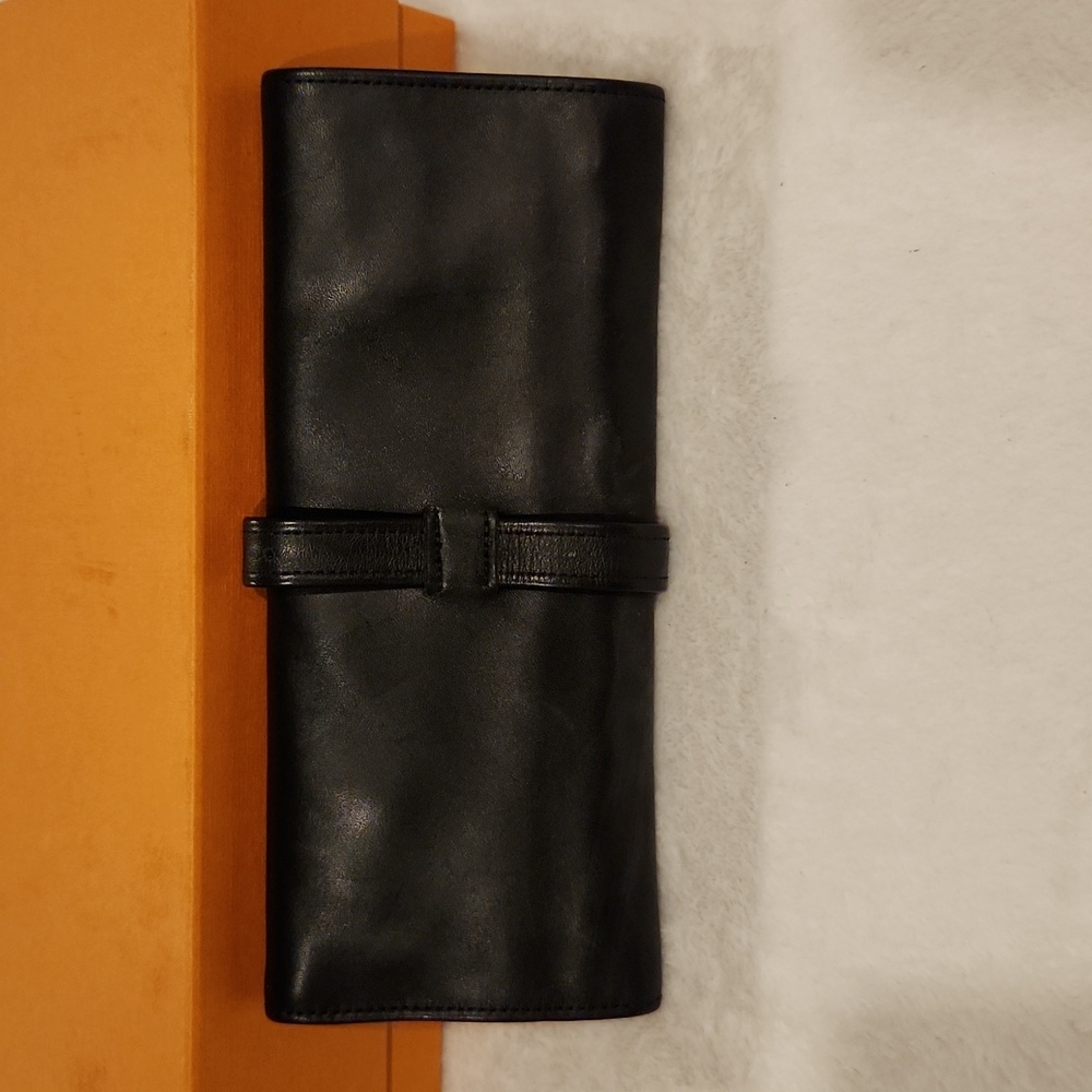 Livingstone London Black Leather Jewelry Roll - Picture 2 of 6